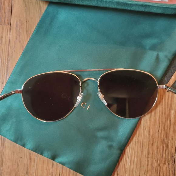 Gucci Unisex Pilot Sunglasses - NWT!